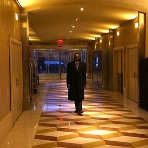 Meet your Posher, Hollison